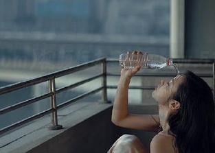 视频接力赛：www.51.com的吃瓜绝不能缺席！