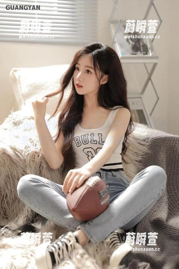 把你眼中的小故事在cgw分享出来，圈内小伙伴都是你的幽默观众！