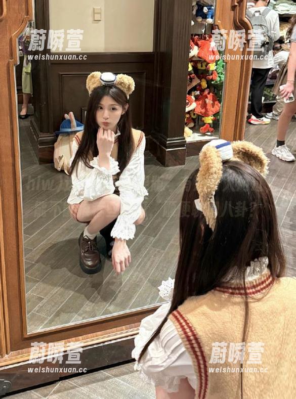 这“hlw苹果版”有没有人用过，能不能推荐些好瓜，顺便聊聊八卦？