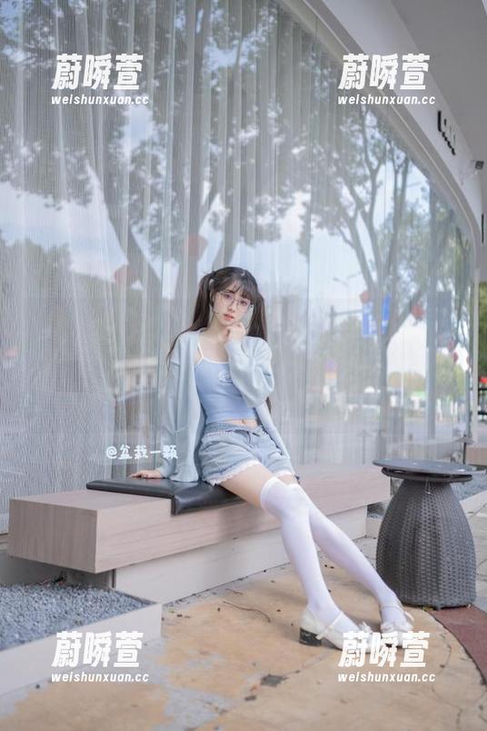 吃瓜网 在吃瓜网随便聊聊,也是个不错的放松方式,但是谁能管得住这‘在线’的手呢?