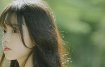 当我登录“吃瓜黑料”，我感觉自己瞬间变成了八卦猎人，哈哈，上头！