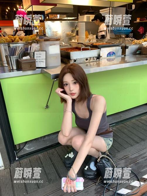 网曝吃瓜 网曝吃瓜:网址简单,剧情丰富,还不快来,吃口瓜?