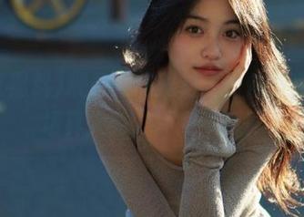 观看网红黑料，仿佛置身于一场真人秀，冲突不断！