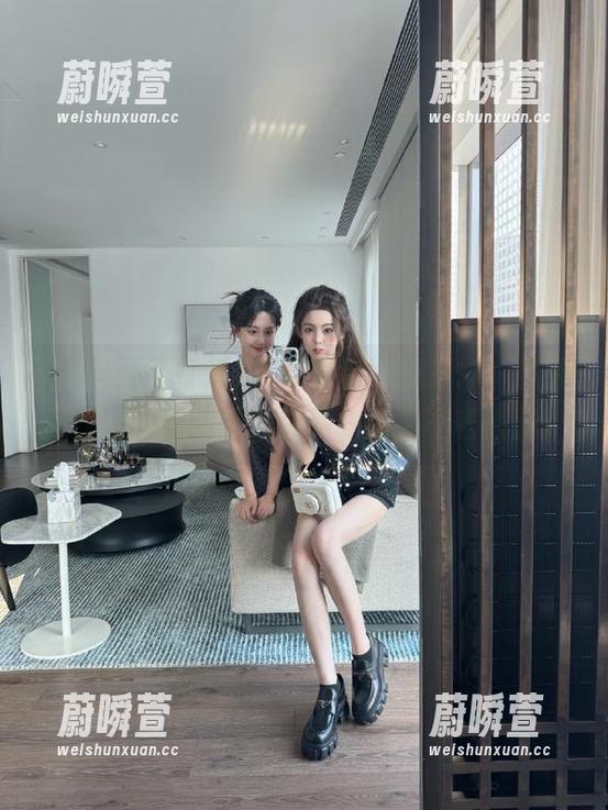 登录黑料网不打烊，负能量四溢的正能量，总是让我摸不着头脑。